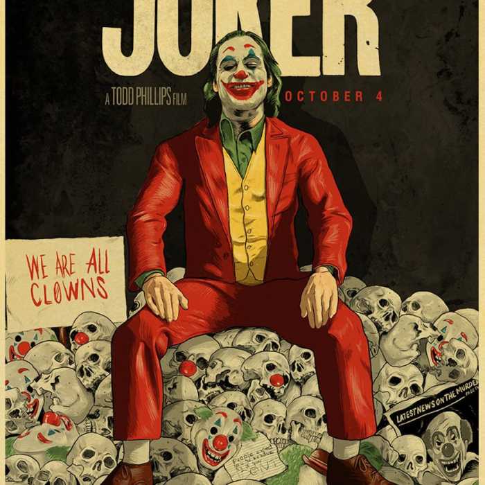 Poster Joker (2019) Joaquin Phoenix : affiche Joker assis sur ses masques et ses cadavres